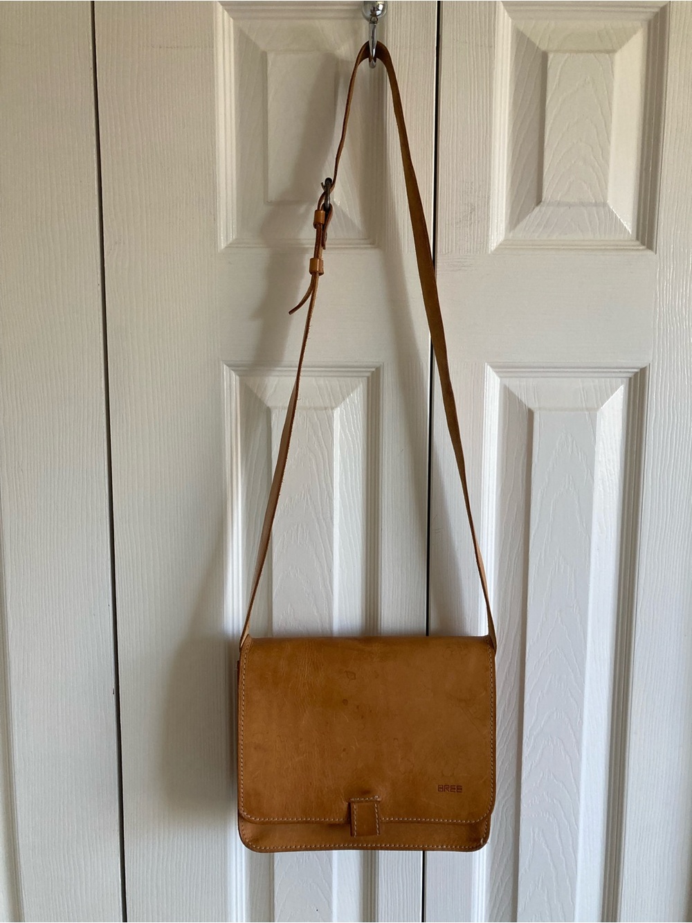 Vintage Bree Germany Natural Leather Crossbody Bag